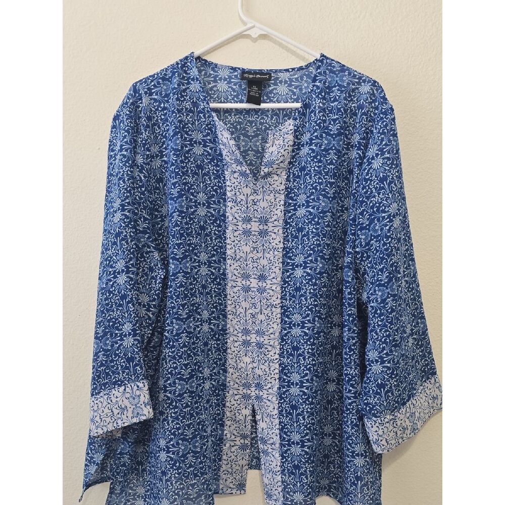 Maggie Barnes Blue and White Floral Print Tunic Plus 2X